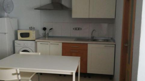 Foto 2 de Estudio de alquiler en Calle Torre del Hacho, Zona de la Vega, Málaga