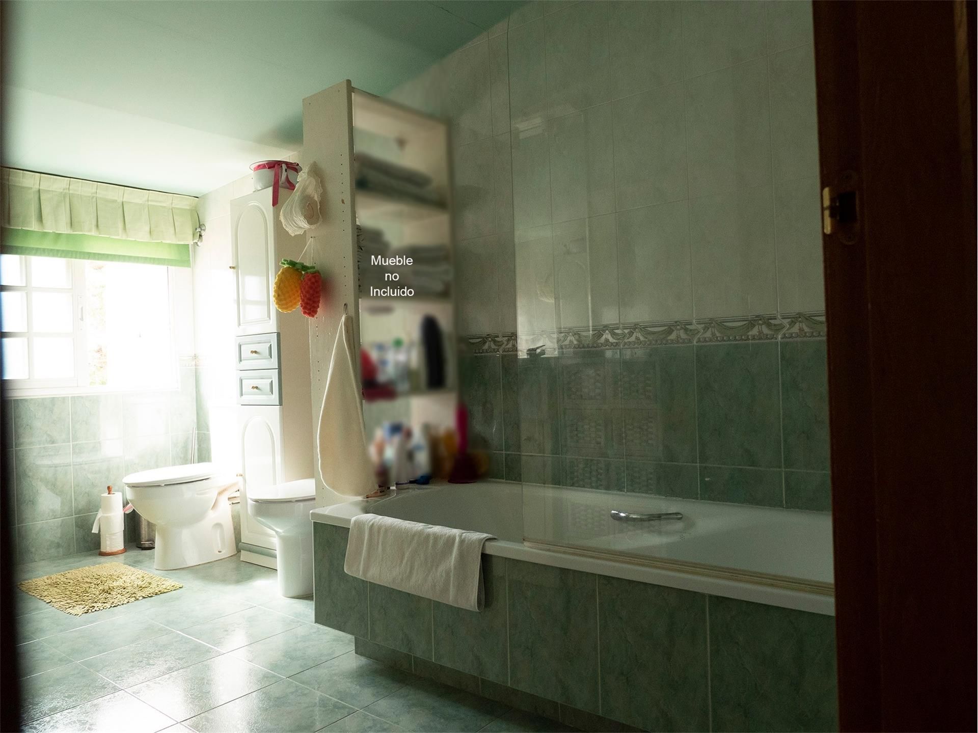 Bathroom of Flat for sale in Cambados  with Terrace