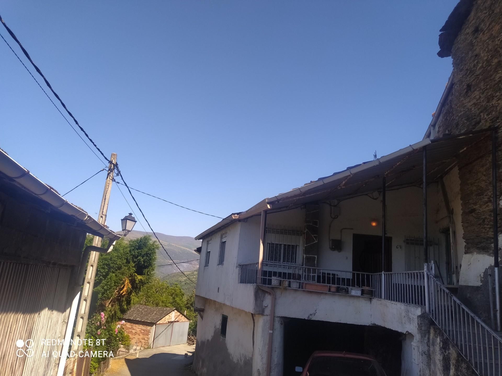 Exterior view of Country house for sale in Carballeda de Valdeorras  with Heating, Private garden and Terrace