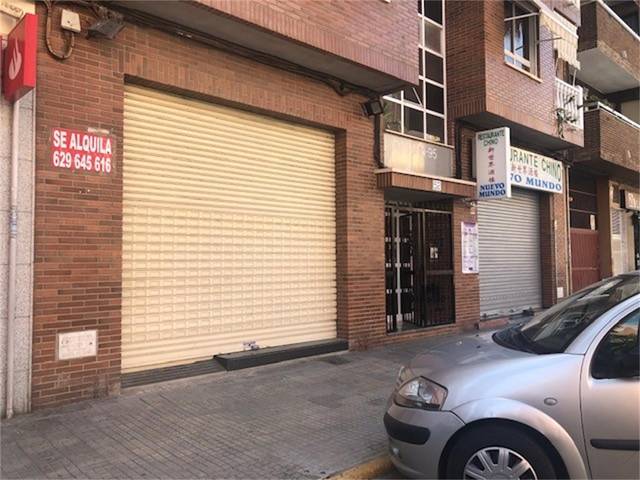 Local comercial en Alquiler en Avenida Rambleta, 52 en Catarroja