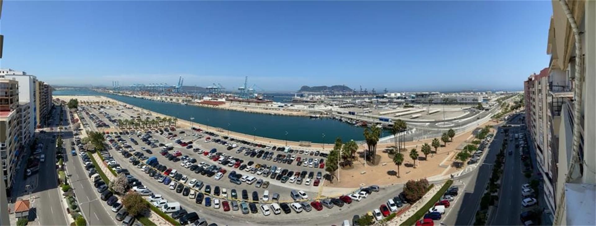 Flat for sale in Algeciras  with Parquet flooring, Storage room and Furnished