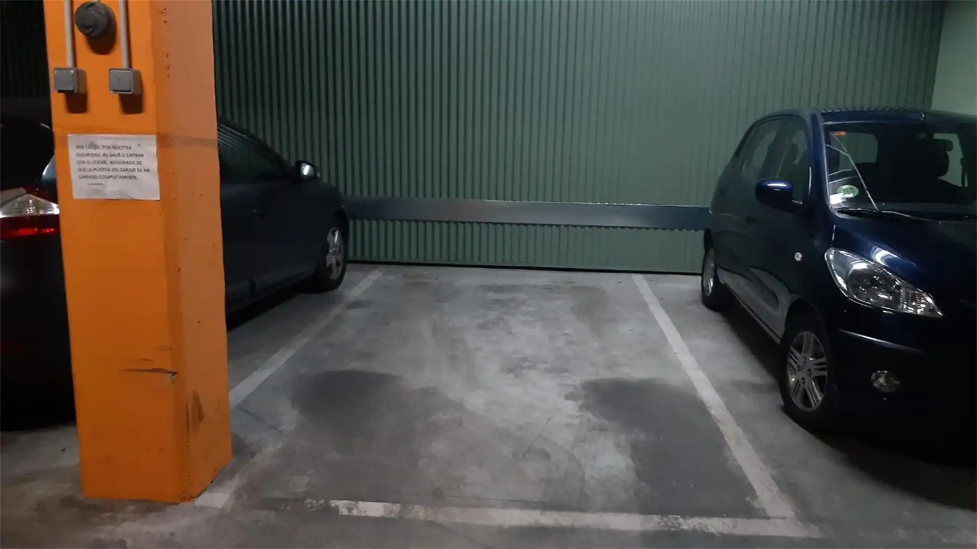 Parking of Garage for rent in Madrid
