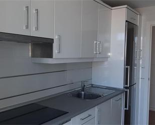 Kitchen of Flat to rent in  Madrid Capital  with Air Conditioner