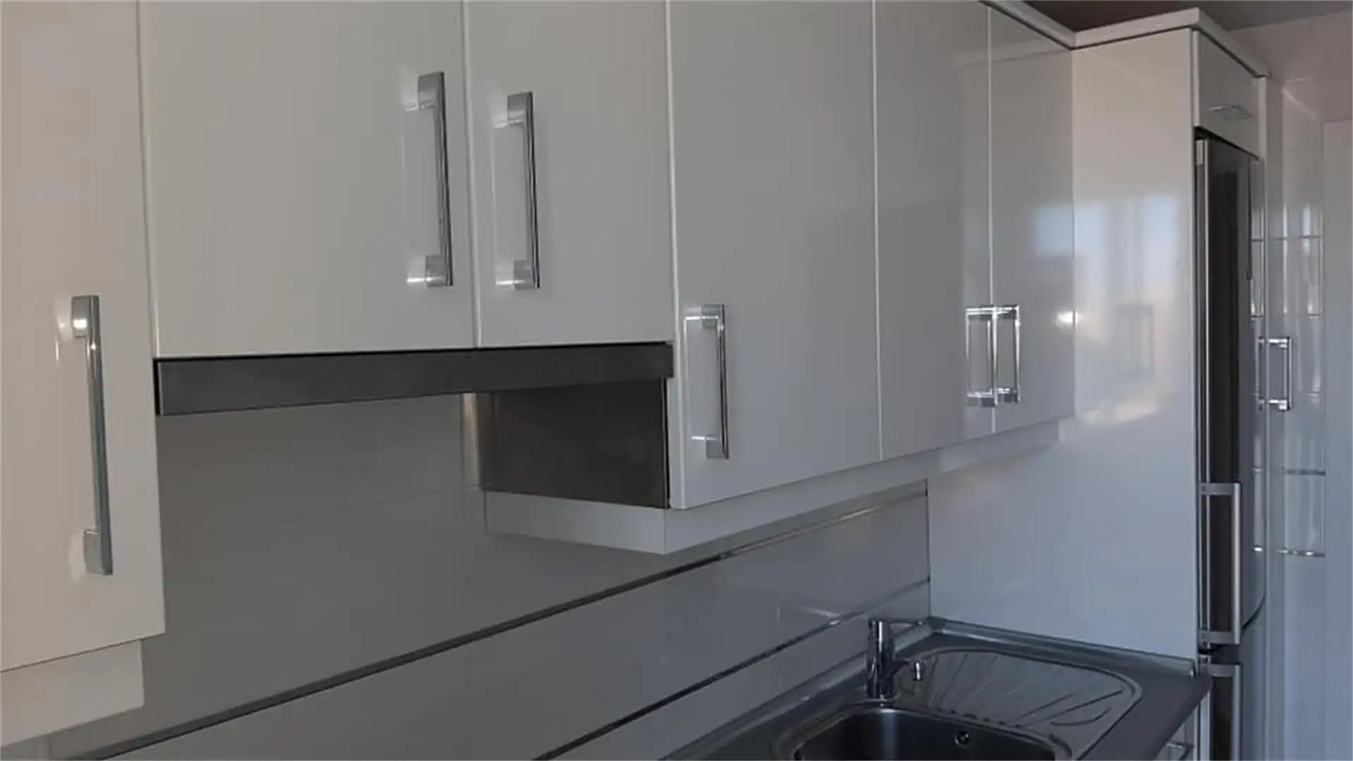 Flat for rent in Calle de Uruguay, 15, Hispanoamérica - Bernabéu Kitchen of Flat for rent in Madrid with Air Conditioner, Heating and Parquet flooring