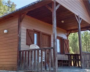 Vista exterior de Casa o xalet en venda en Cenicientos amb Aire condicionat