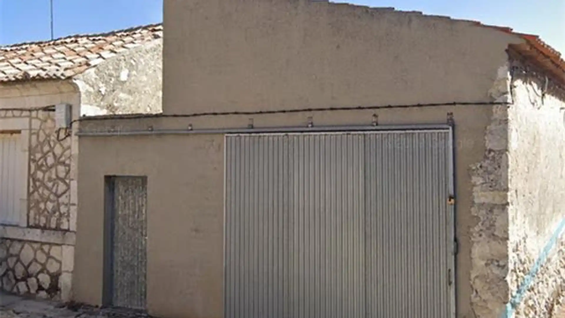 Vista exterior de Terreno en venta en La Parrilla 