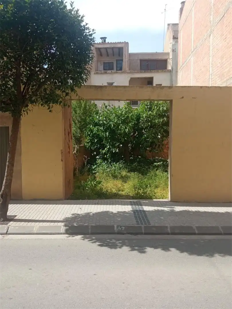 Residencial en venta en Carrer Lluís Carulla, L'Espluga de Francolí Residencial en venta en L'Espluga de Francolí
