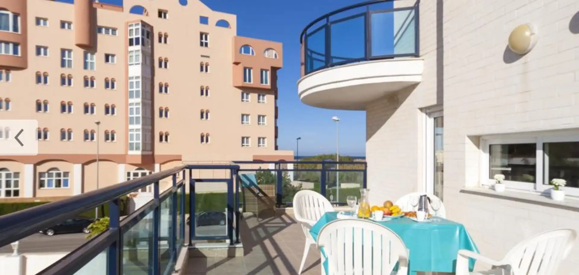 Terraza de Apartamento de alquiler en Oliva con Aire acondicionado, Jardín privado y Piscina