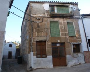 Vista exterior de Casa adosada en venda en Cilleros