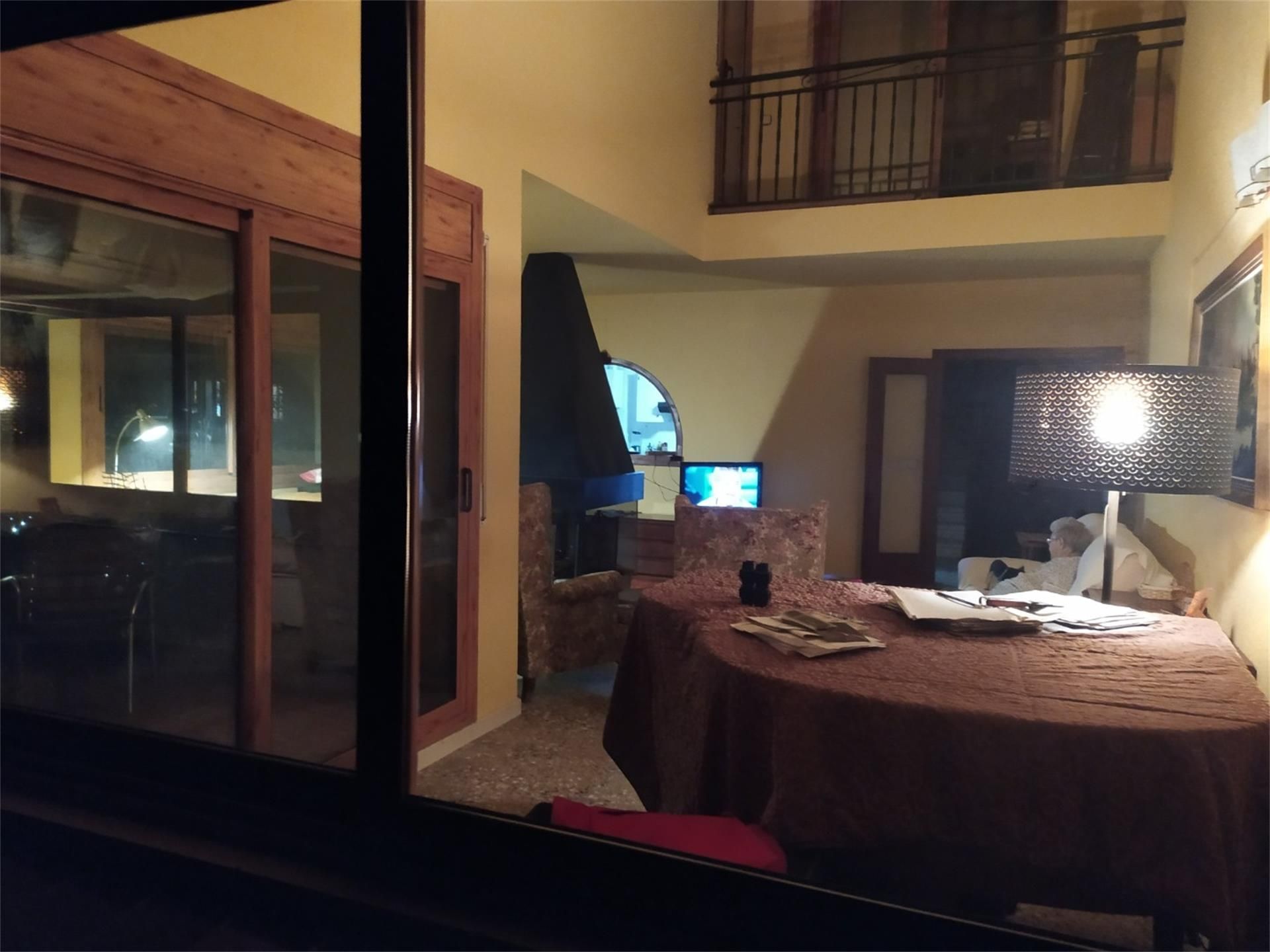 Sala d'estar de Casa o xalet en venda en Cunit amb Terrassa i Balcó