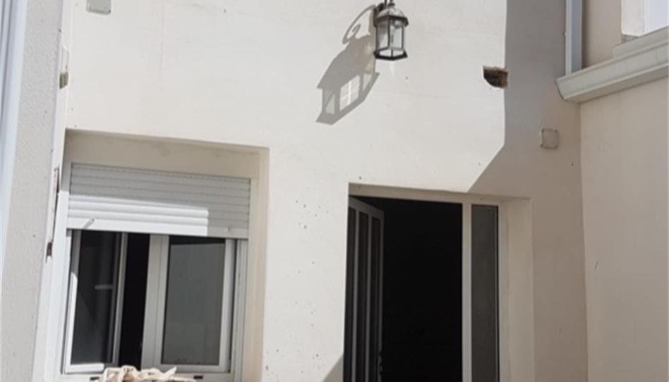 Photo 1 of Single-family semi-detached for sale in Calle de la Cruz, 5, Albaladejo, Ciudad Real