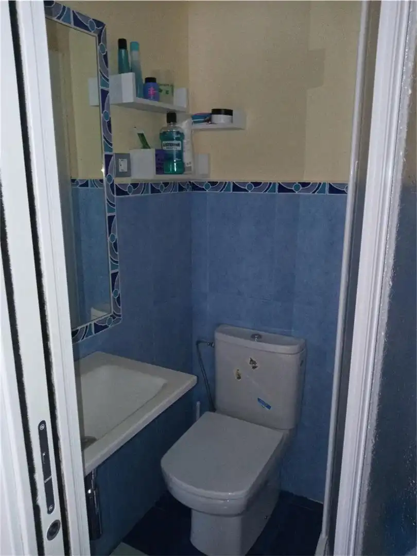 Baño de Piso en venta en Zalla  con Calefacción, Parquet y Amueblado
