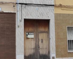 Vista exterior de Casa adosada en venda en Albalat de la Ribera amb Terrassa