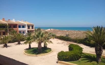 Casa adosada en alquiler en oliva playa