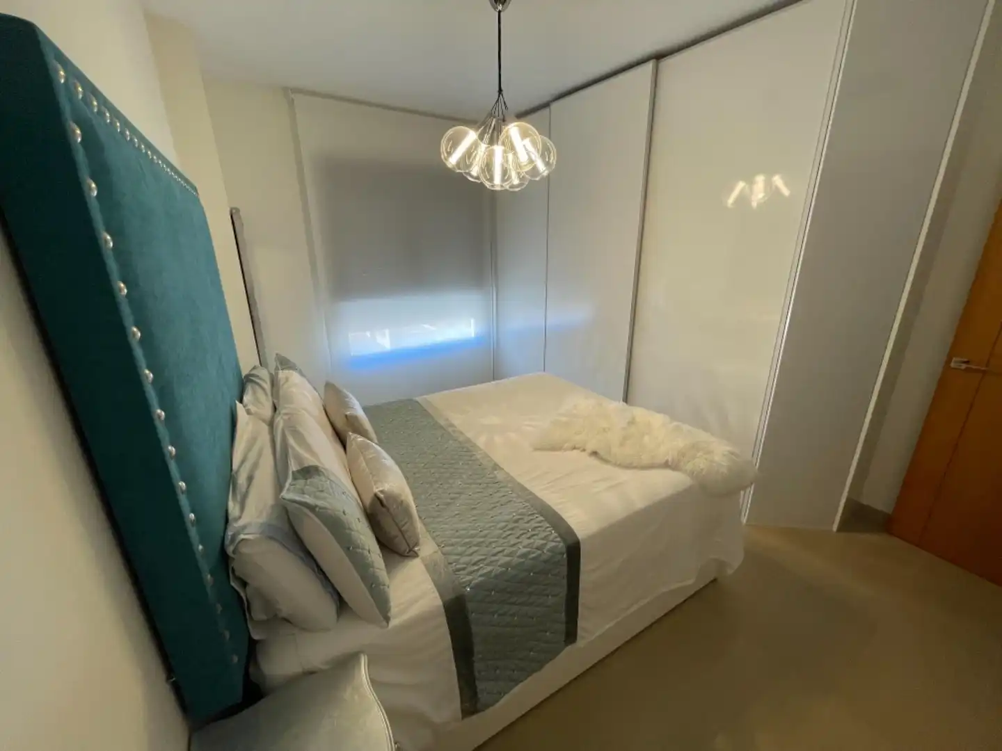 Piso en venta en Paseo Pedro Ponce, Pabellón - Estación - El Corte Inglés Habitación de Piso en venta en El Ejido con Aire acondicionado, Calefacción y Terraza