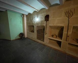 Casa adosada de lloguer en Caspe amb Aire condicionat, Terrassa i Balcó