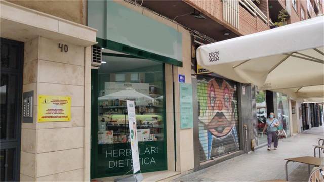 Nave industrial en Alquiler en Avenida Primero de Mayo, 40 en L'Hort de Senabre