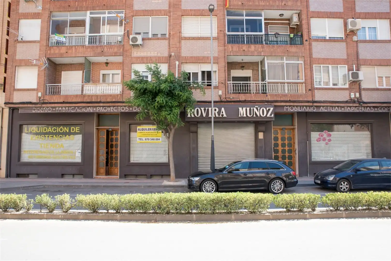 Industrial buildings for sale in Avenida Literato Azorín, Yecla Exterior view of Industrial buildings for sale in Yecla with Air Conditioner and Heating