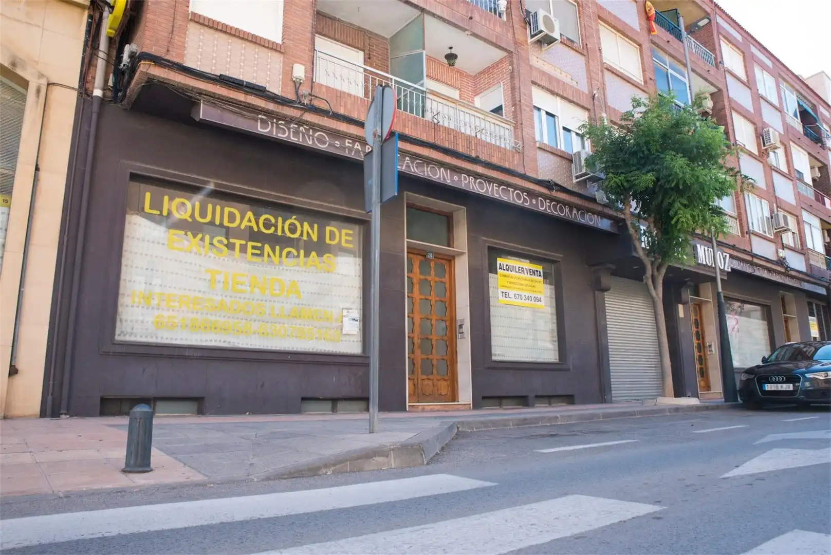 Industrial buildings for sale in Avenida Literato Azorín, Yecla Exterior view of Industrial buildings for sale in Yecla with Air Conditioner and Heating