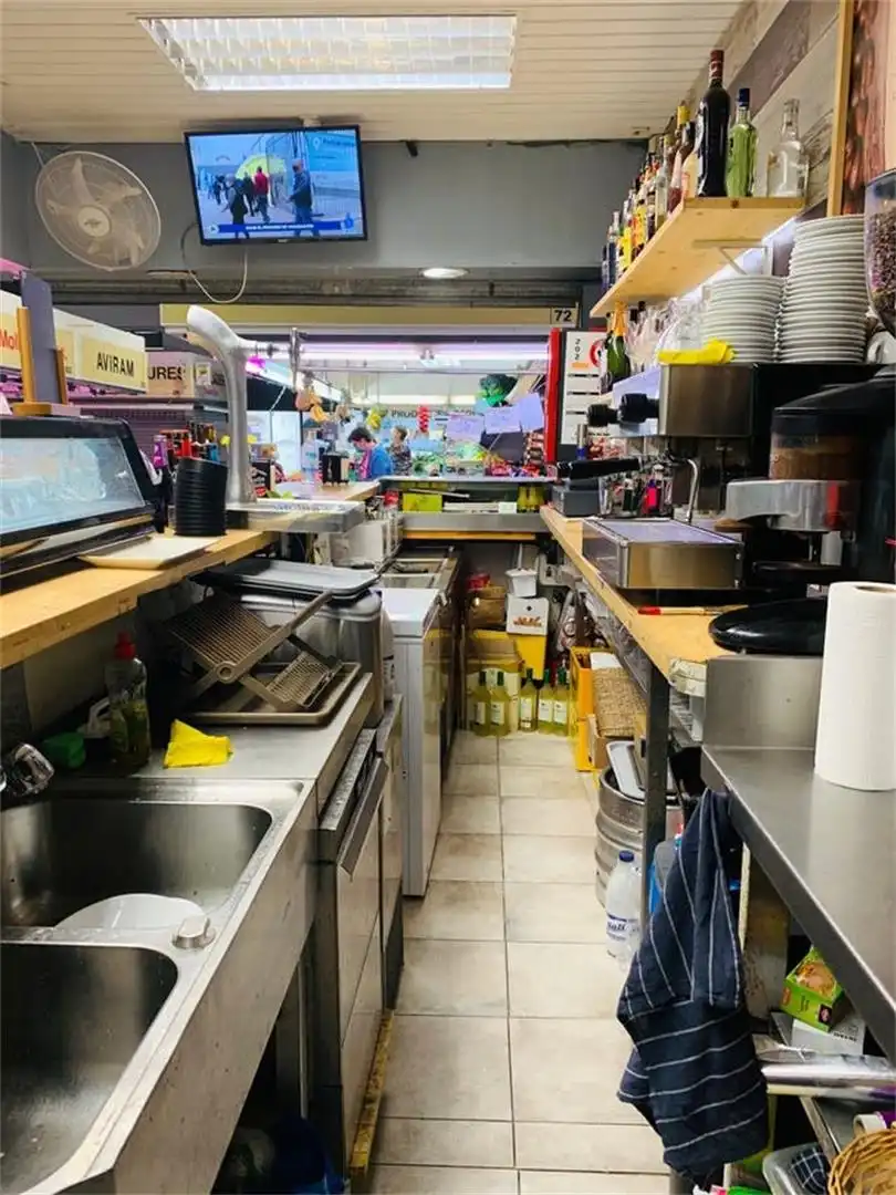 Local en venta en Carrer Major, Centre Cocina de Local en venta en L'Hospitalet de Llobregat con Calefacción