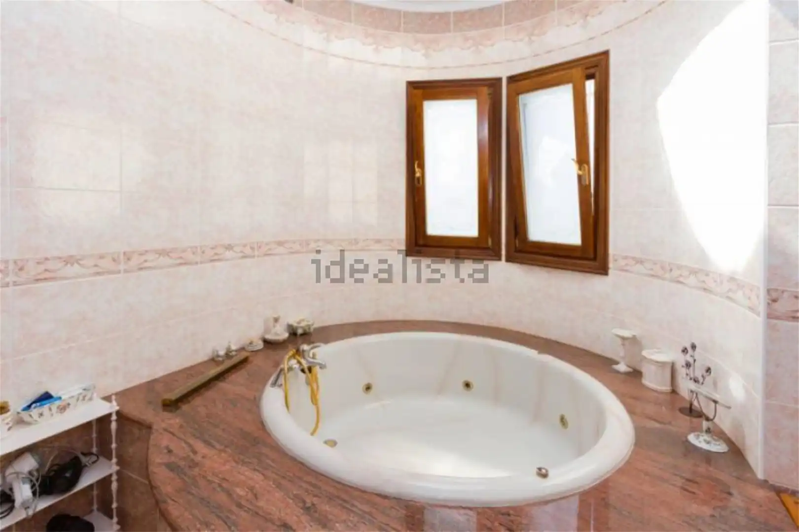 Casa o chalet en venta en Urbanización Tossal Gros, 46, La Font d'en Carròs Baño de Casa o chalet en venta en La Font d'en Carròs con Terraza, Piscina y Balcón