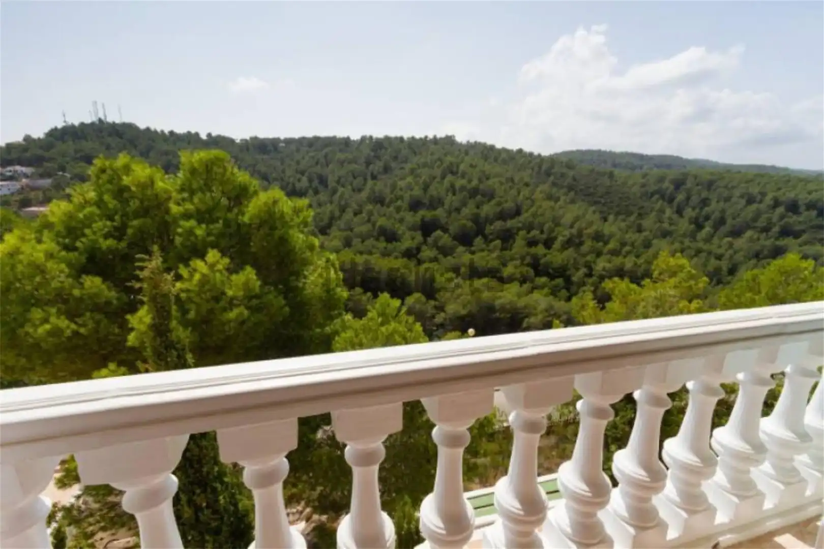 Casa o chalet en venta en Urbanización Tossal Gros, 46, La Font d'en Carròs Jardín de Casa o chalet en venta en La Font d'en Carròs con Terraza, Piscina y Balcón