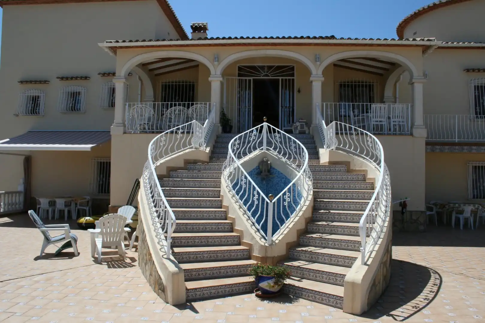 Casa o chalet en venta en Urbanización Tossal Gros, 46, La Font d'en Carròs Casa o chalet en venta en La Font d'en Carròs con Terraza, Piscina y Balcón