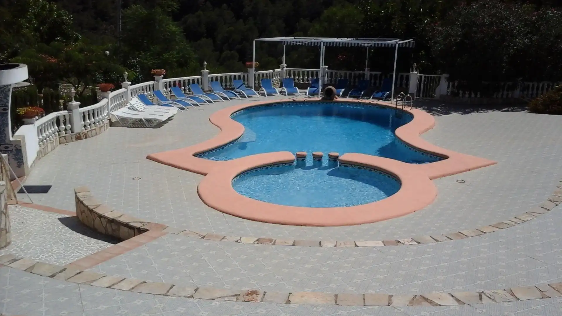 Casa o chalet en venta en Urbanización Tossal Gros, 46, La Font d'en Carròs Piscina de Casa o chalet en venta en La Font d'en Carròs con Terraza, Piscina y Balcón