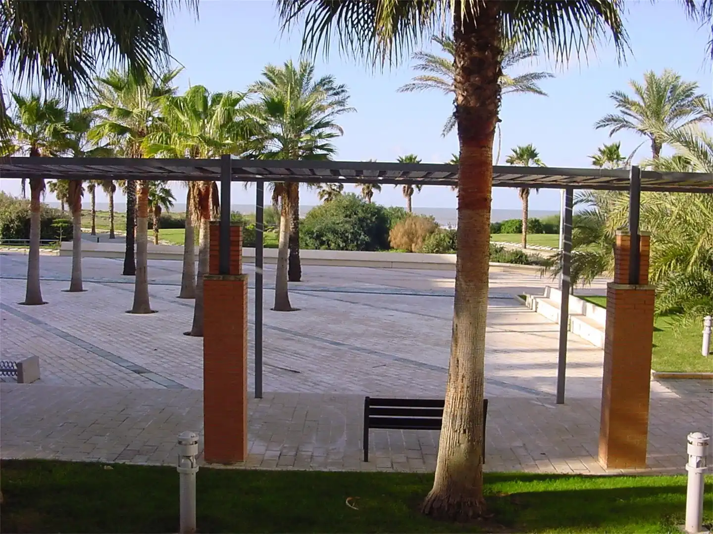 Apartament de lloguer a Calle El Erizo, Costa Ballena - Largo Norte Terrassa de Apartament de lloguer en Rota amb Calefacció, Terrassa i Piscina