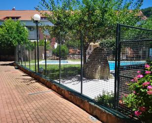 Swimming pool of Single-family semi-detached for sale in Candeleda  with Air Conditioner, Terrace and Swimming Pool