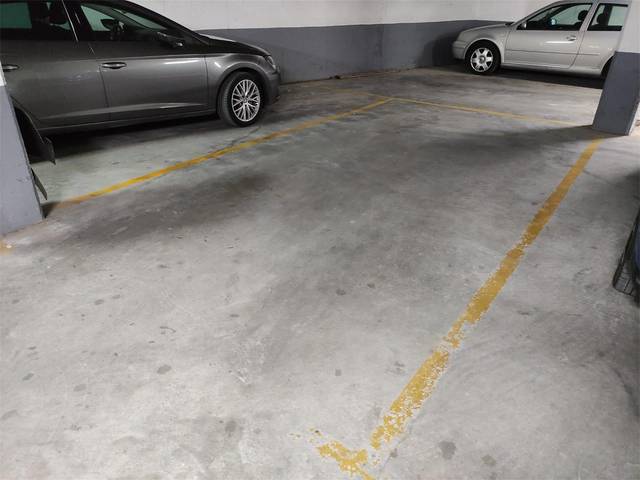 Garaje en Venta en Calle Hernán Cortés, 11 en Santa Catalina - Ferial