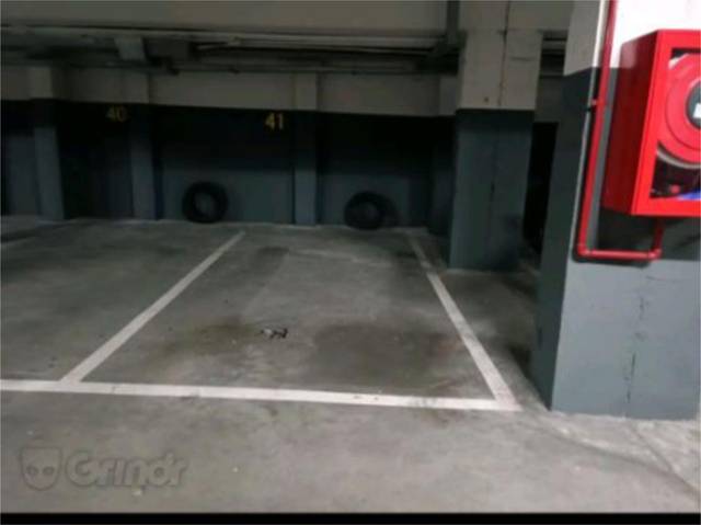 Garaje en Alquiler en Calle Salvador Allende en PAU de Carabanchel