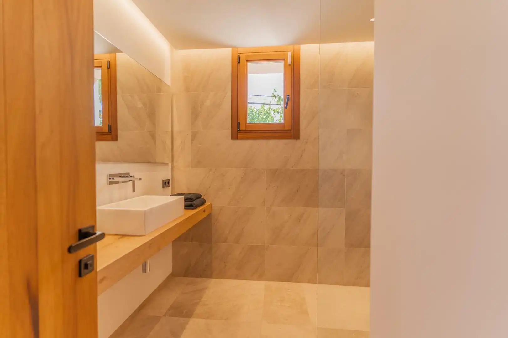 Bathroom of Flat for sale in Santa Eugènia  with Air Conditioner, Swimming Pool and Balcony