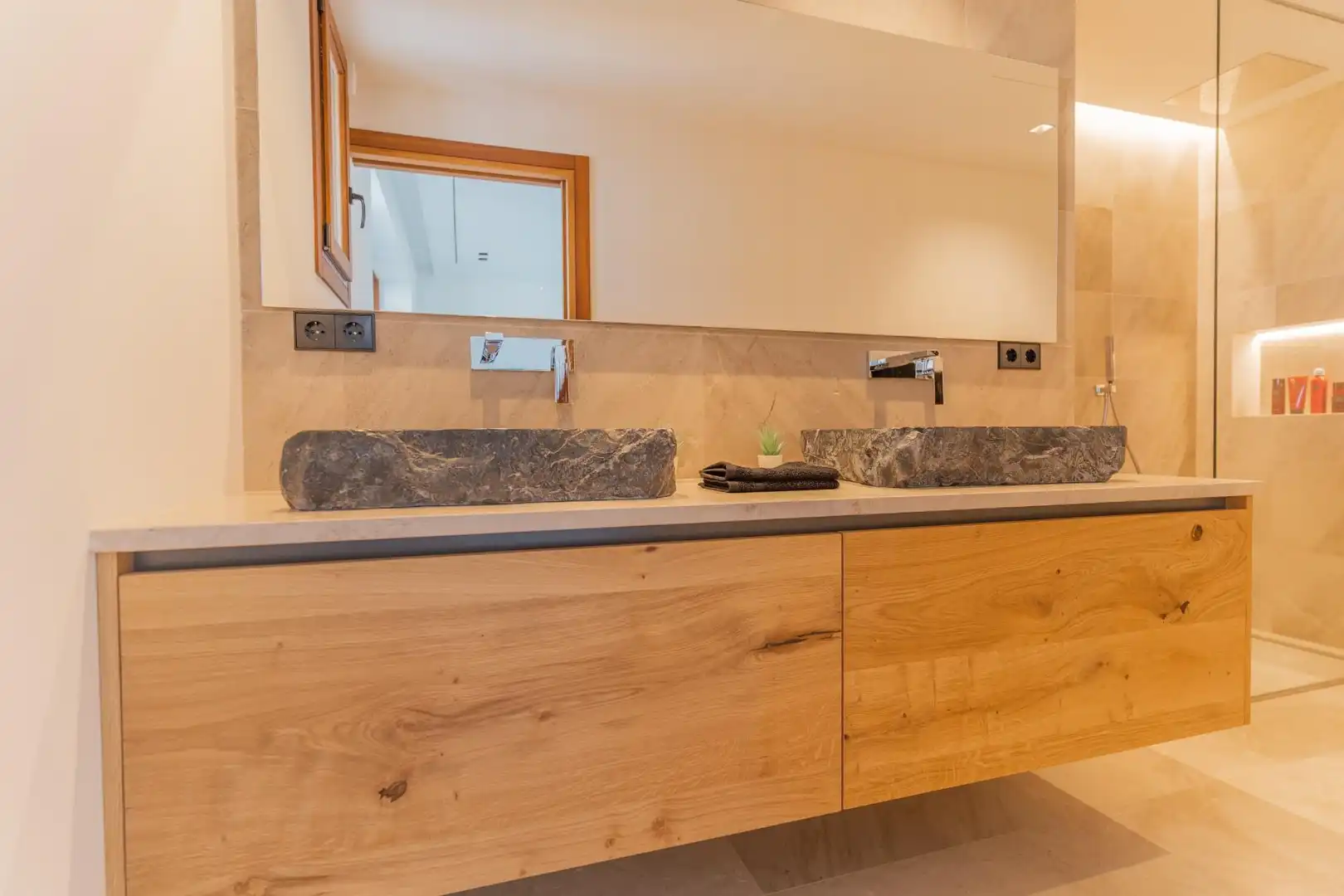 Bathroom of Flat for sale in Santa Eugènia  with Air Conditioner, Swimming Pool and Balcony