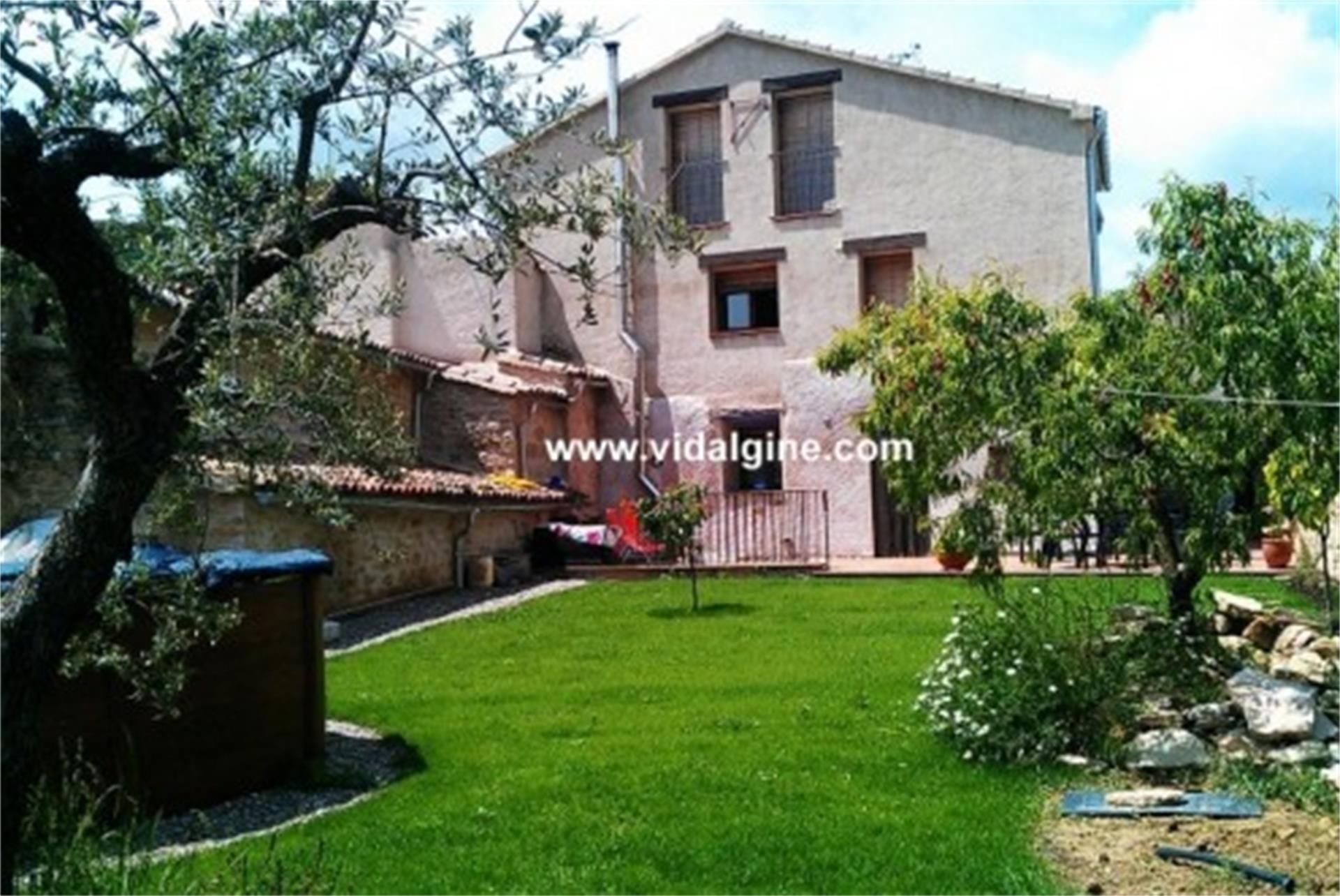 Vista exterior de Finca rústica en venda en Os de Balaguer amb Piscina i Balcó