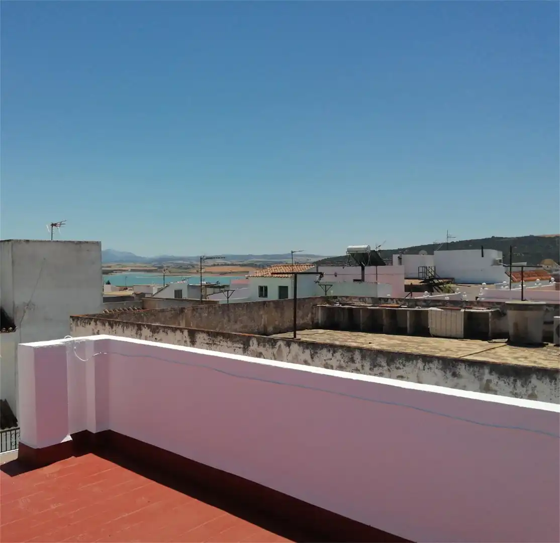 Einfamilien-Reihenhaus zum Verkauf in Calle Higueras, 11, Bornos Außenansicht von Einfamilien-Reihenhaus zum Verkauf in Bornos mit Klimaanlage, Terrasse und Möbliert
