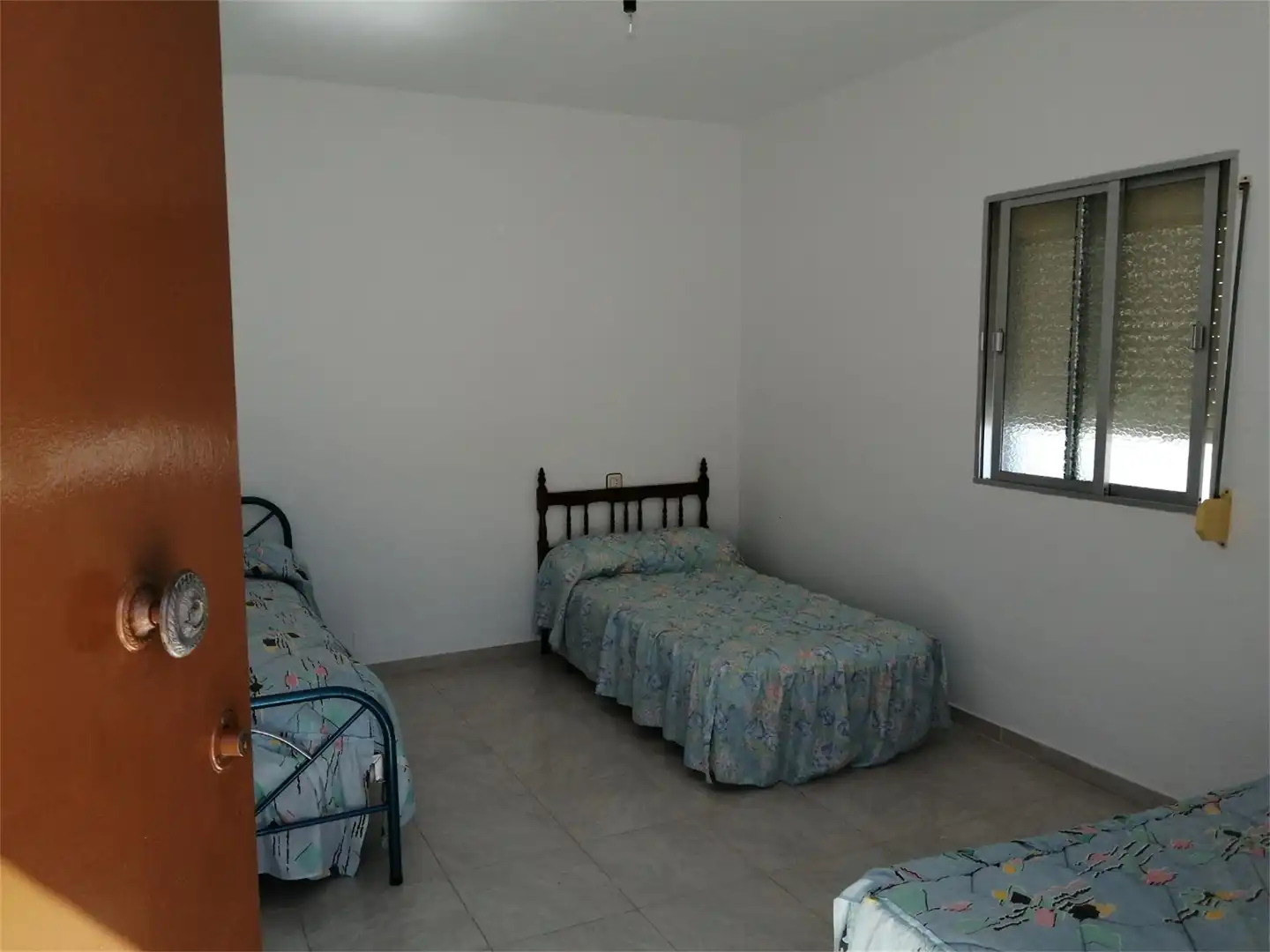 Einfamilien-Reihenhaus zum Verkauf in Calle Higueras, 11, Bornos Schlafzimmer von Einfamilien-Reihenhaus zum Verkauf in Bornos mit Klimaanlage, Terrasse und Möbliert