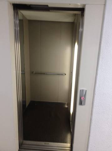 Garaje en Venta en Plaza Mayor en Descubridores - Escritores