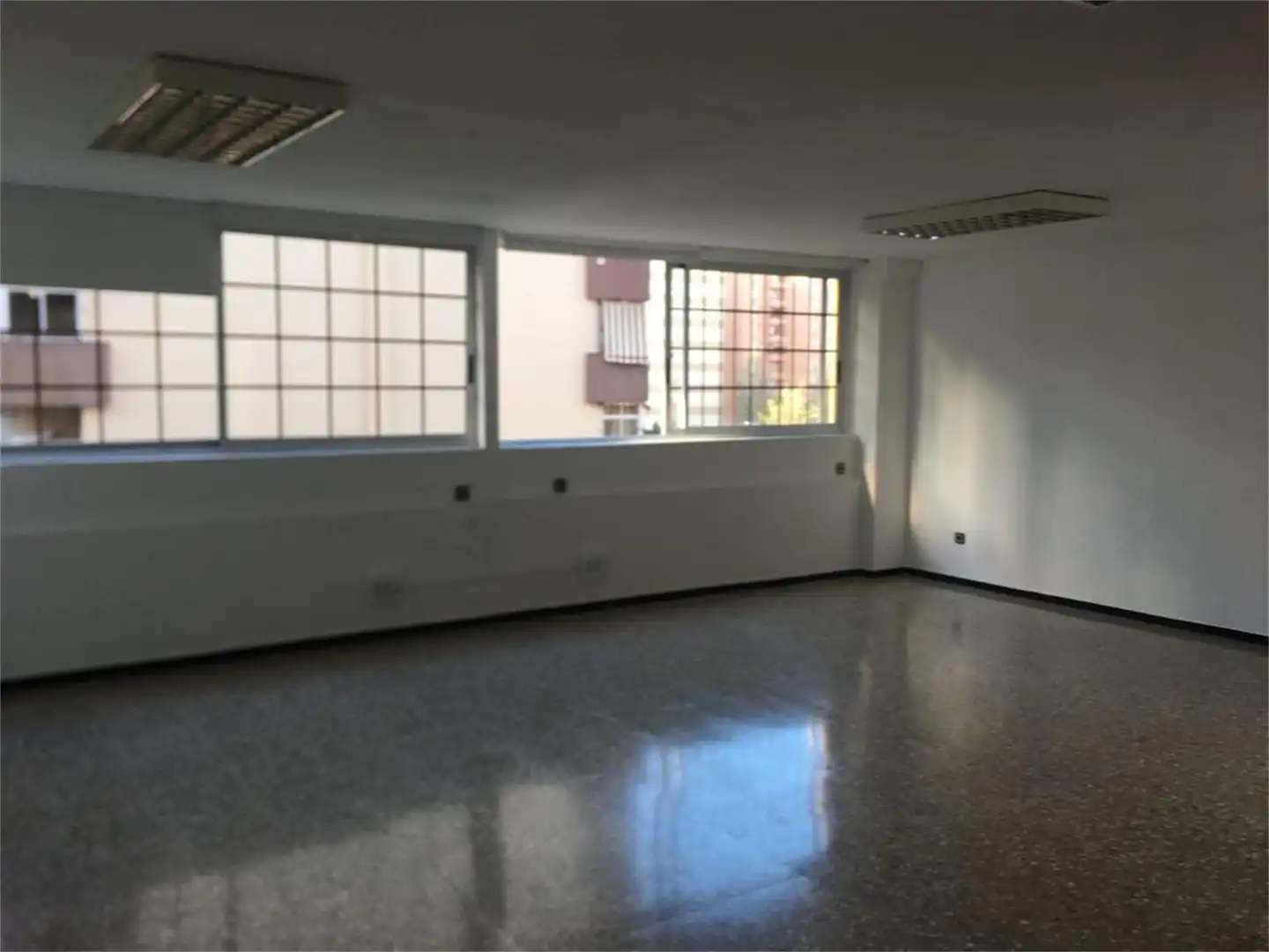 Oficina de lloguer en Santa Cruz de Tenerife