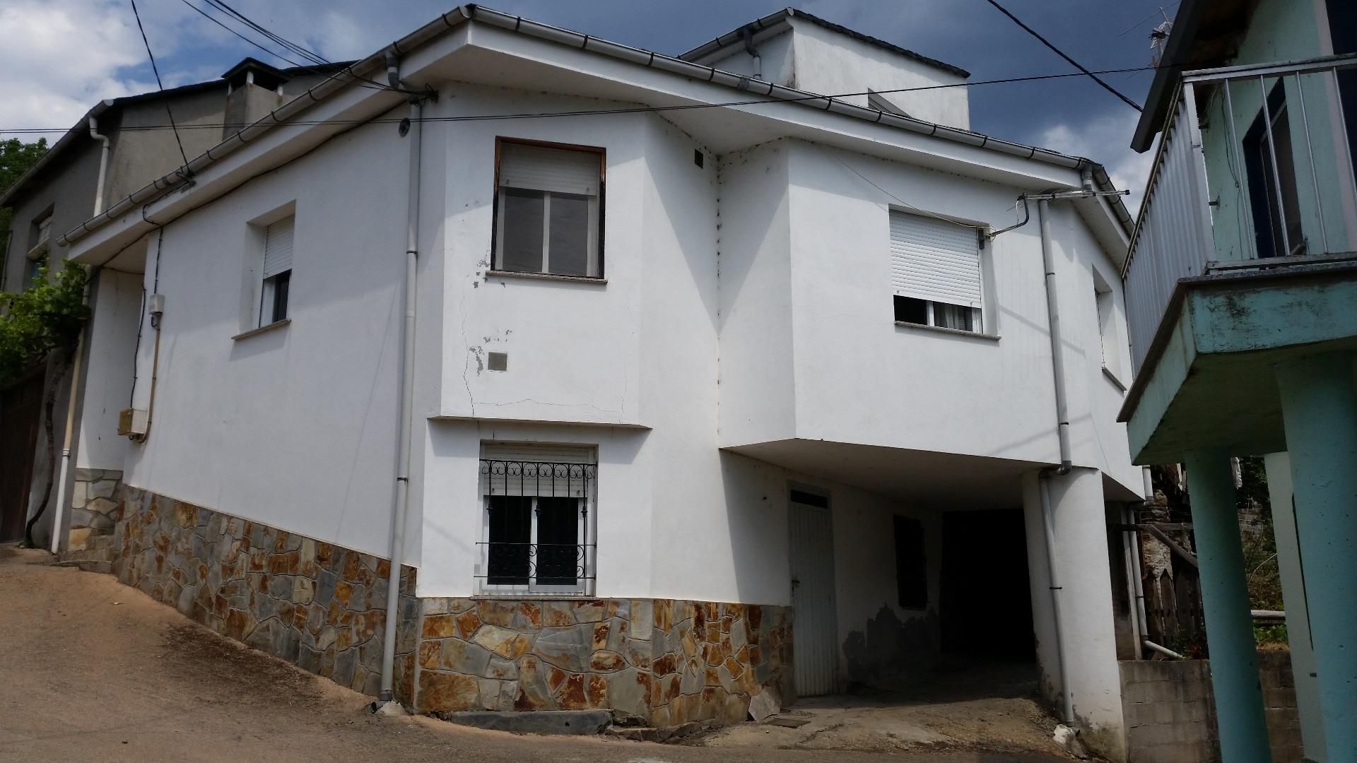 Exterior view of Single-family semi-detached for sale in Folgoso do Courel  with Heating, Furnished and Oven