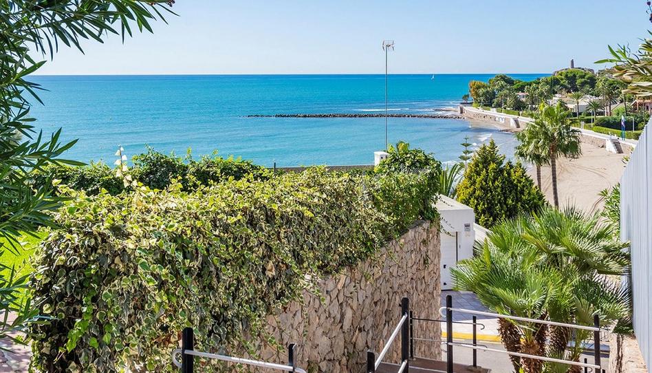 Foto 1 de Casa adosada de lloguer a Calle Tombatossal, La Renegà-Torre Bellver-Les Platgetes, Castellón