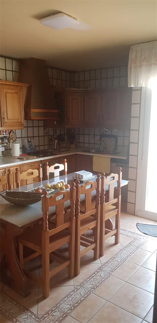 Cuina de Casa adosada en venda en Dúrcal amb Aire condicionat, Terrassa i Balcó
