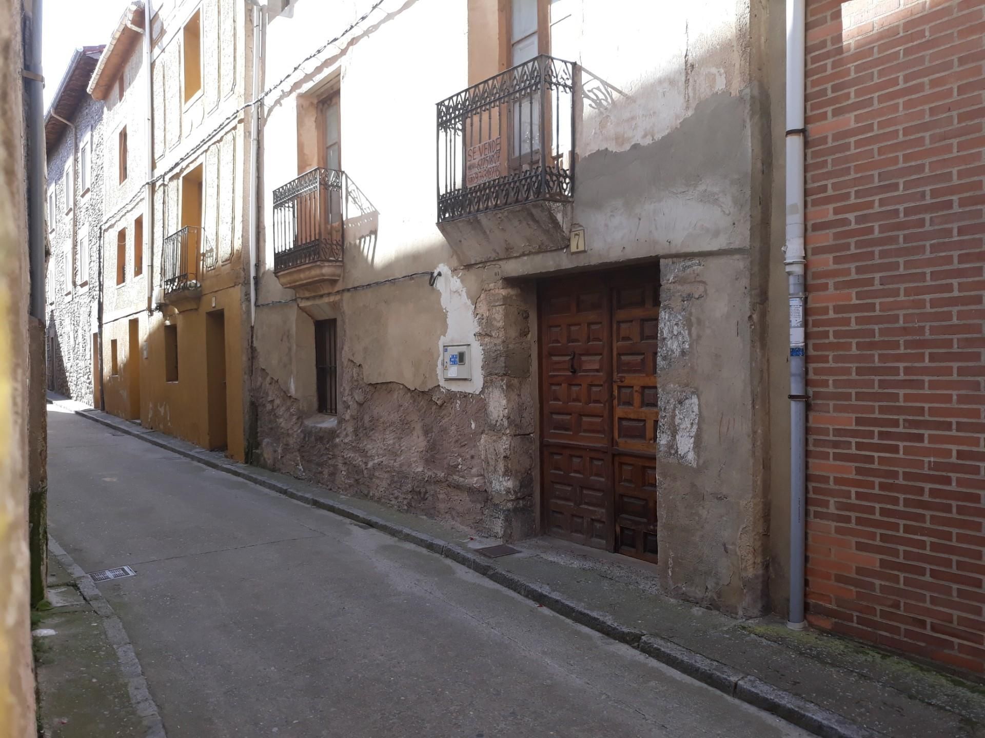 Vista exterior de Pis en venda en Belorado amb Jardí privat