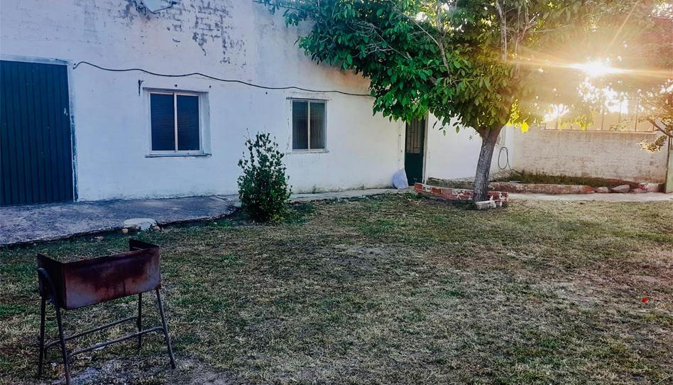 Casa o xalet en venda a Plaza de la Constitución, Muñico, Ávila - imatge 1 Foto 1 de Casa o xalet en venda a Plaza de la Constitución, Muñico, Ávila