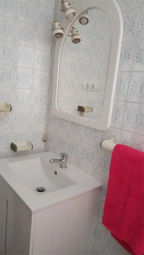 Baño de Piso en venta en Cantoria con Aire acondicionado, Trastero y Amueblado