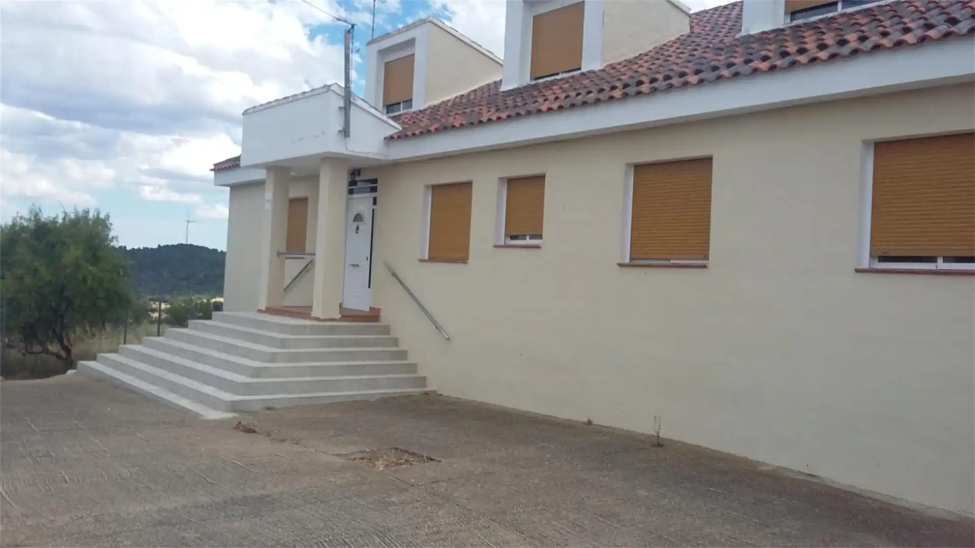 Casa o chalet en venta en Núcleo Fuensanta, 46, Peñas de San Pedro Vista exterior de Casa o chalet en venta en Peñas de San Pedro con Calefacción, Jardín privado y Terraza