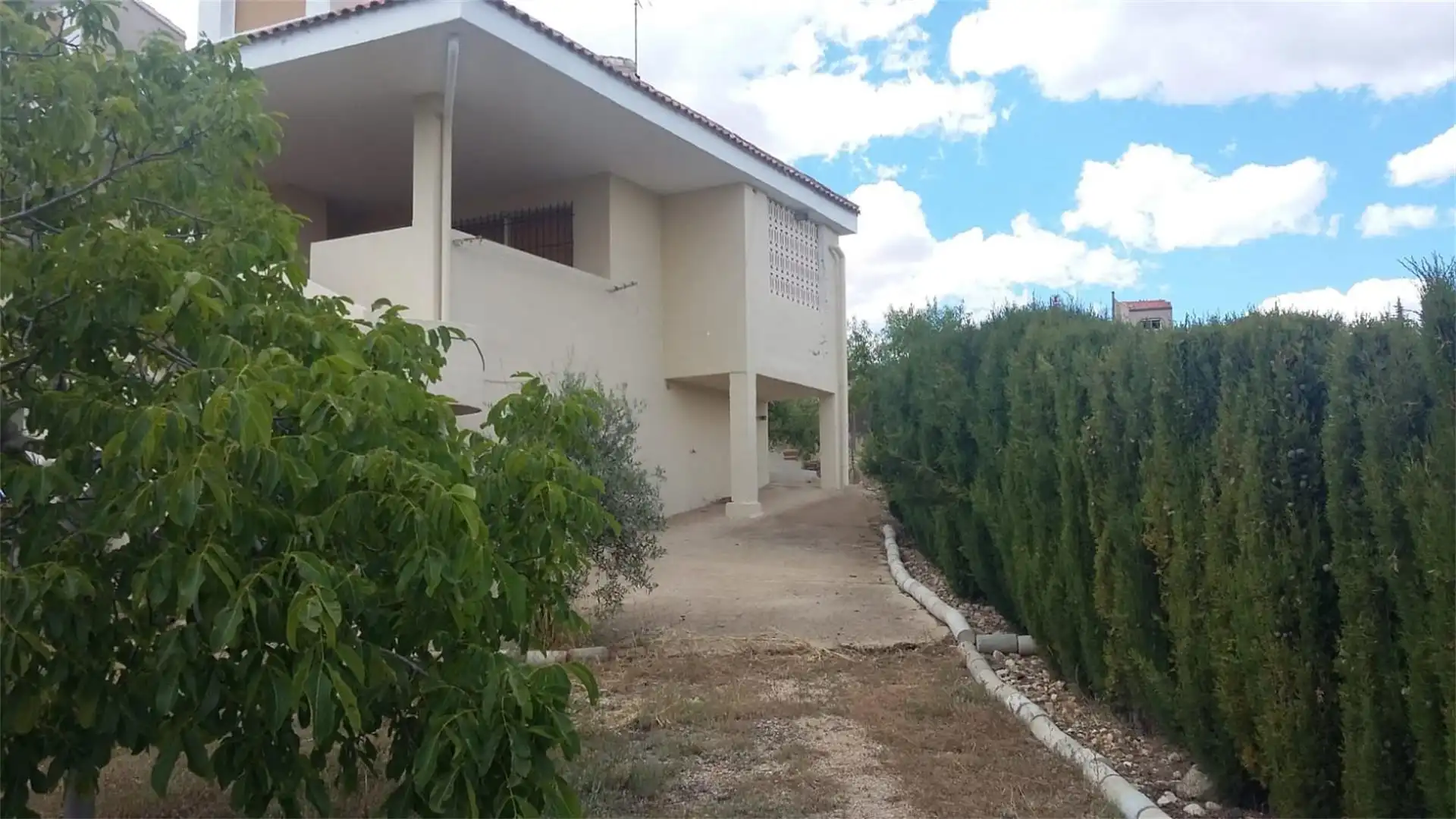 Casa o chalet en venta en Núcleo Fuensanta, 46, Peñas de San Pedro Vista exterior de Casa o chalet en venta en Peñas de San Pedro con Calefacción, Jardín privado y Terraza