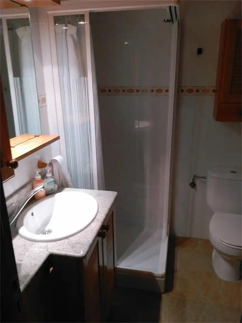 Baño de Piso en venta en  Palma de Mallorca con Aire acondicionado, Terraza y Balcón