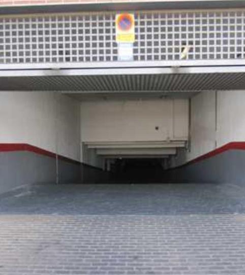 Garage to rent in Calle César Navarro, 1, El Bercial, Madrid - image 2 Photo 2 of Garage to rent in Calle César Navarro, 1, El Bercial, Madrid