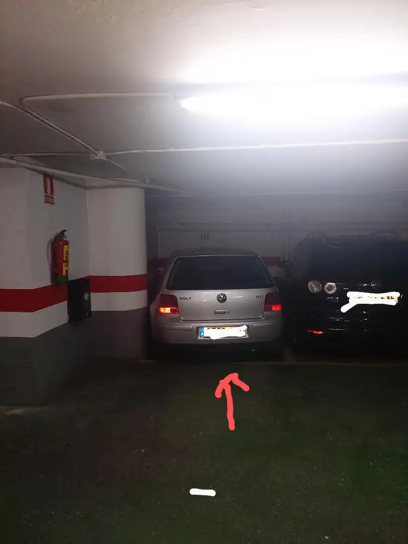 Garage zur Miete in Calle Francisco de Vitoria, 24, Paseo Constitución - Las Damas Garage zur Miete in Calle Francisco de Vitoria, 24, Paseo Constitución - Las Damas